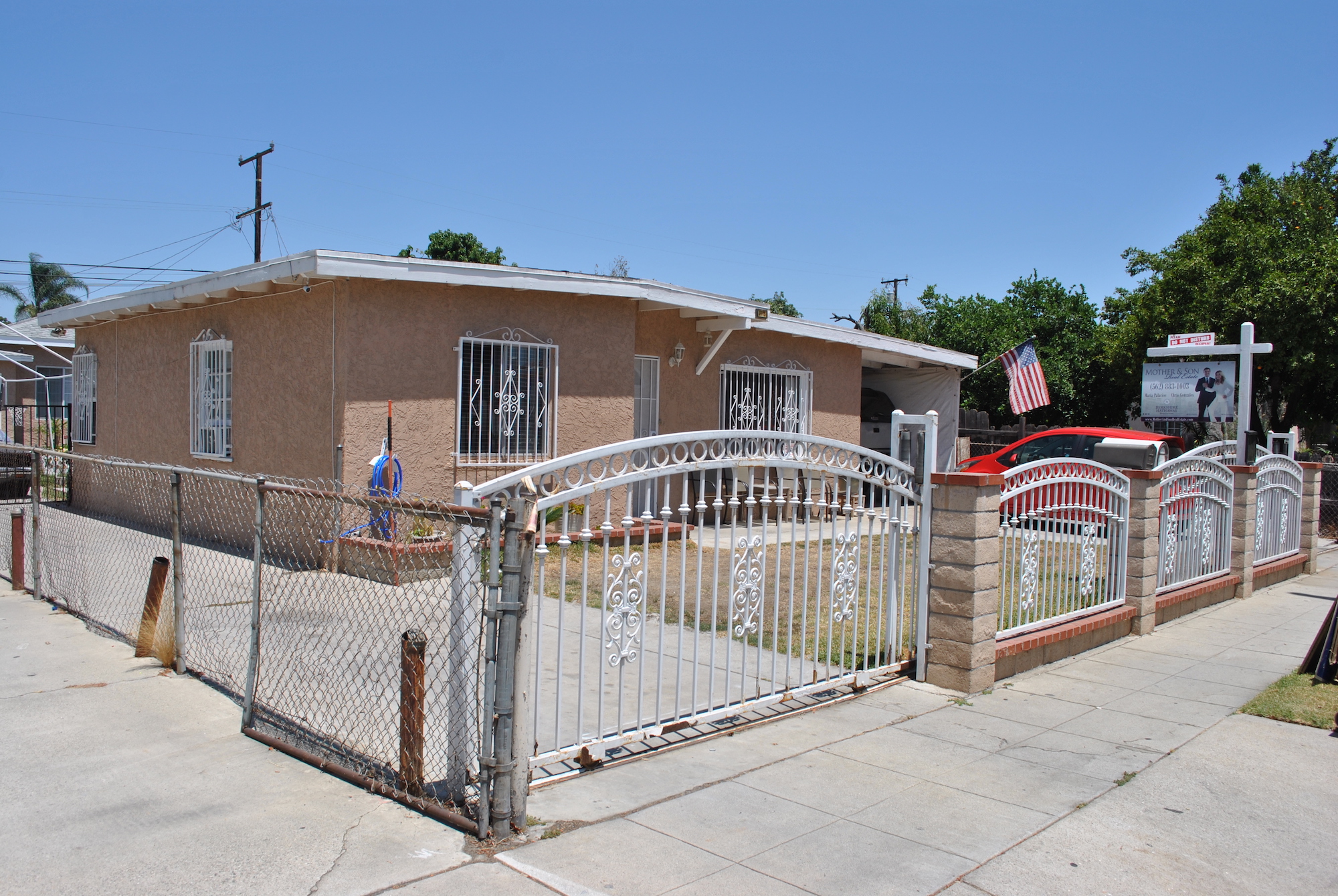 6531 San Luis St, Paramount CA | 4 BED 2 BATH | 2 UNITS |1,893 SQ FT CLICK FOR MORE DETAILS