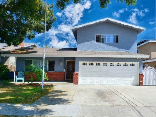 13236 RUTGERS AV, DOWNEY, CA 90242 | 5 BED | 3 BATH | 2,701 SQ FT | CENTRAL AC/HEAT | 2 CAR GARAGE